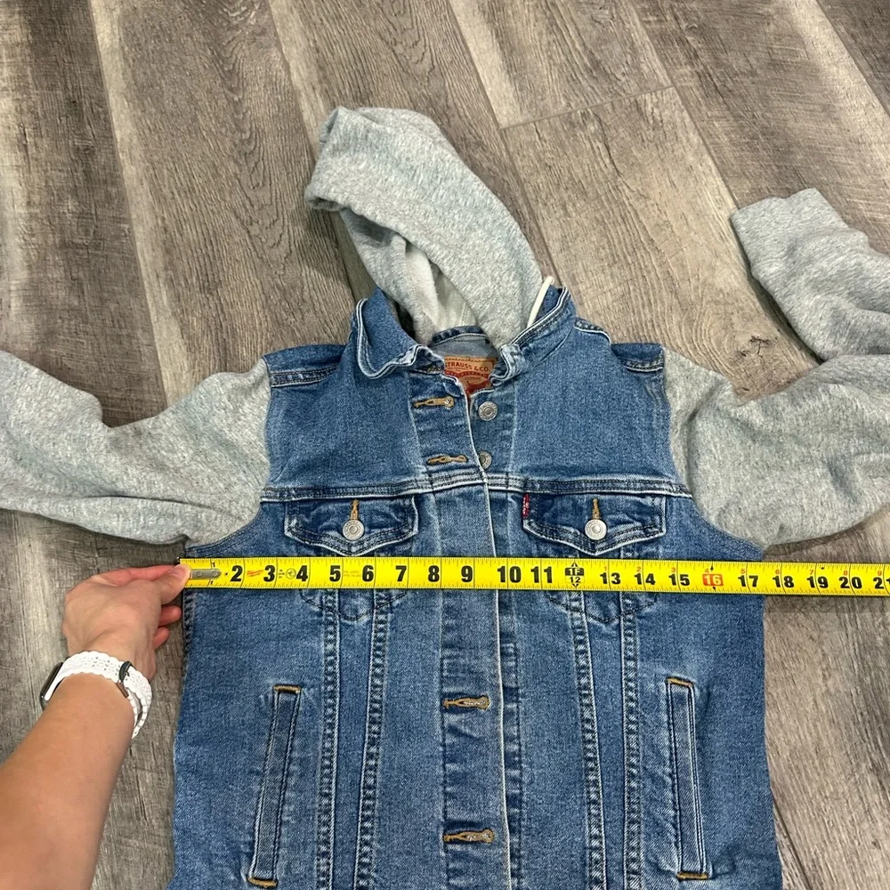 Levi’s Denim Jacket‎